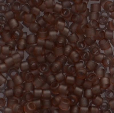 DB0772 Dyed Trans Cinnamon Delica