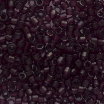 DB0784 Dyed Matte Trans Garnet Delica