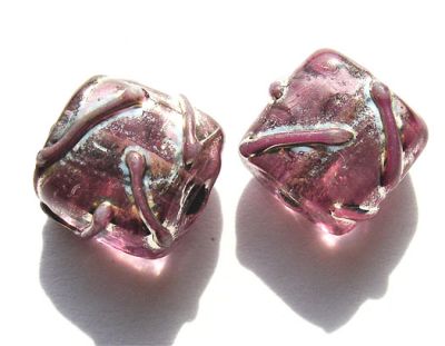 GL0916 Pink Cushioned Flat Square Bead