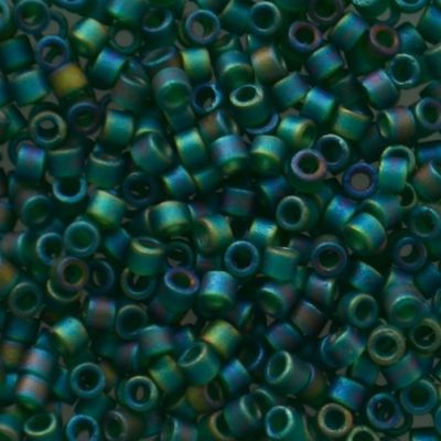 DB0859 Matte Emerald AB Delica