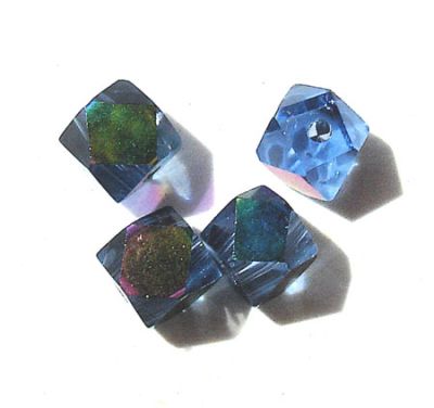 GL2493 4mm Sapphire AB Cut Edge Cube