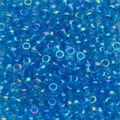 RC565 Trans Turquoise AB Size 8 Seed Beads
