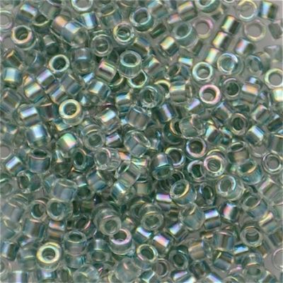 DB0084 Lined Light Sea Foam AB Delica