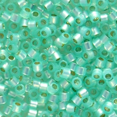 DB0626 Dyed Light Aqua Green SL Alabaster Delica