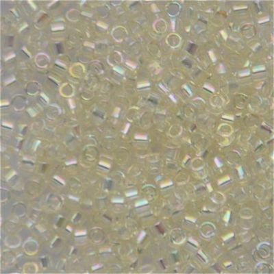 DB0109 Crystal Ivory Gold Lustre Delica