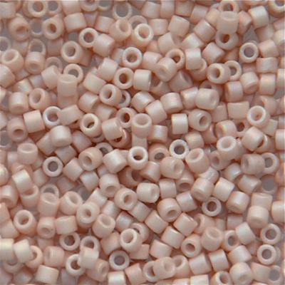 DB1525 Mat Op Pink Champagne AB Delica