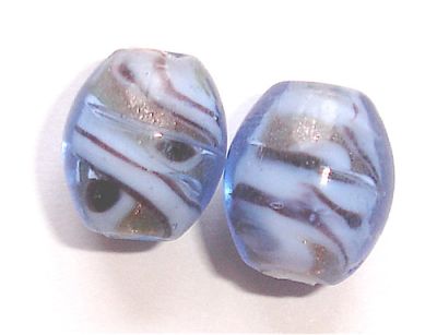 GL2914 8x10mm pale blue oval with goldstone decoration