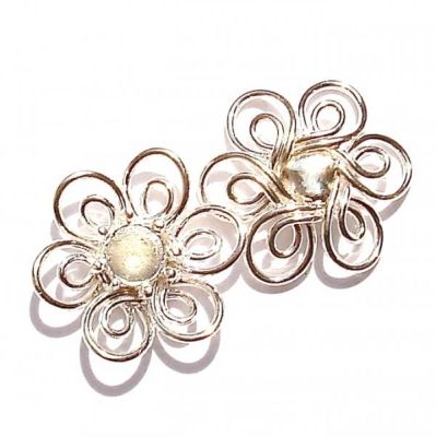 MB630S 16mm SP Filigree Flower Diamante Setting