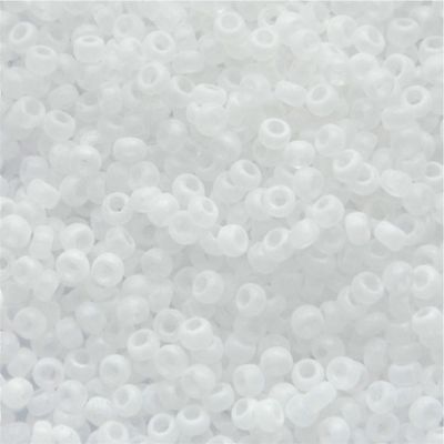 RC036 Frost Trans Crystal Size 10 Seed Beads