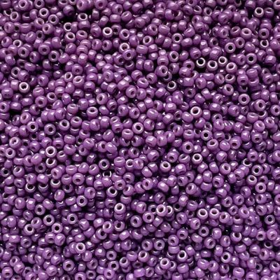 RC11-4490 Dur Dyed Op Anemone Size 11 Seed Beads