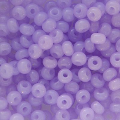 RC1301 Alabaster Pale Tanzanite Size 6 Seed Beads