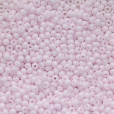 RC1303 Chalk Pastel Pink Size 10 Seed Beads