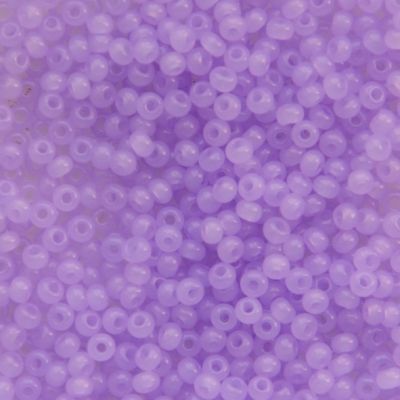 RC310 Alabaster Pale Tanzanite Size 10 Seed Beads