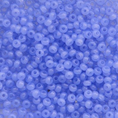 RC452 Alabaster Periwinkle Size 10 Seed Beads