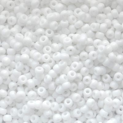 RC8-0402 Op White Size 8 Seed Beads