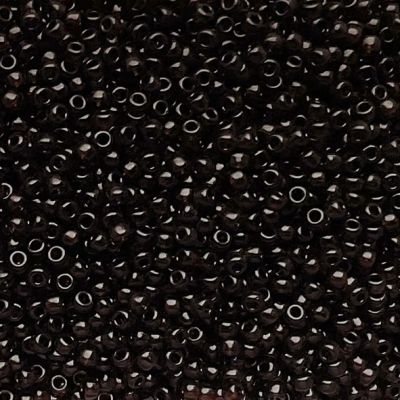 RC8-0135 Tr Root Beer Size 8 Seed Beads