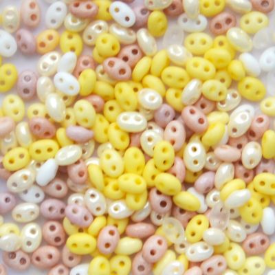 TW110 Bananas & Custard Twin Bead Mix