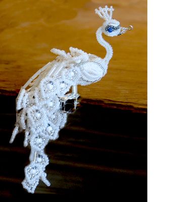 White Peacock Clip Kit