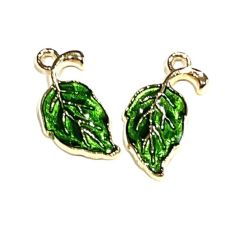 MB1116 Green Leaf Charm