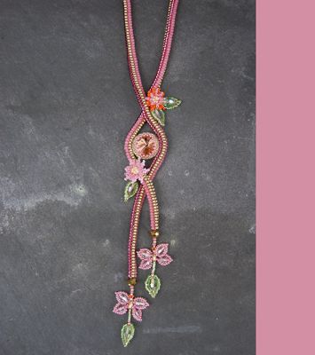 August Necklace Kit
