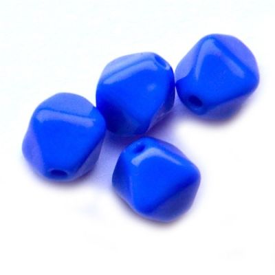 GL3984 6mm Opaque Royal Blue Bicone