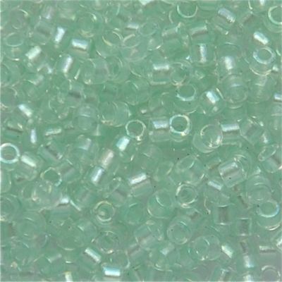 DB1675 Pearl Lined Tr Pale Green Mist AB Delica