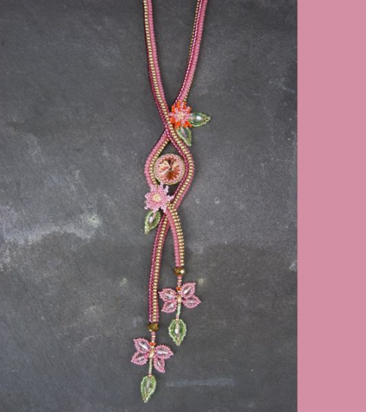 August Necklace Kit