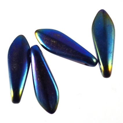 GL0839 15x5mm Blue Scarab Dagger