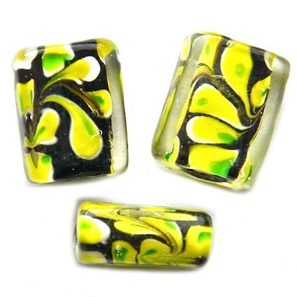 GL2174 15x12mm Black and Green Swirl Lozenge