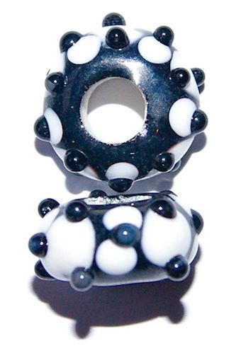 GL3205 Black and White Dot large hole bead