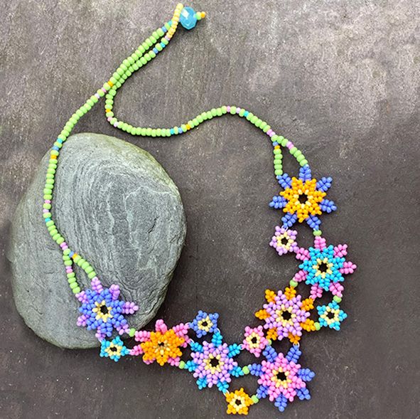Flower Power Necklace Pattern