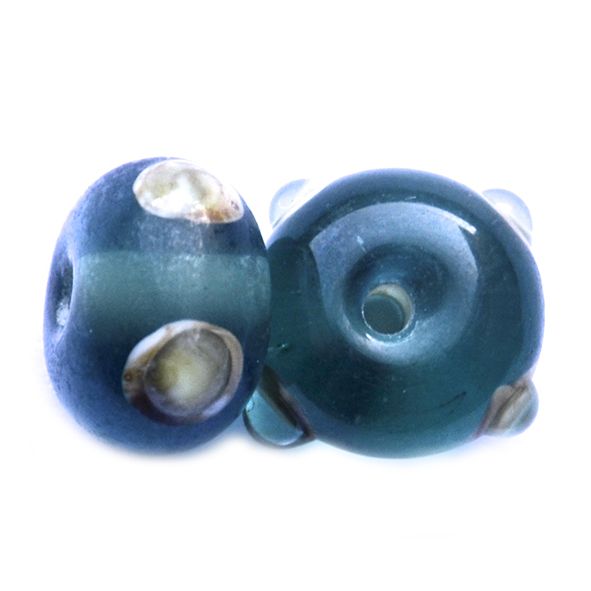 GL6569 Teal with Ochre Spot Beads