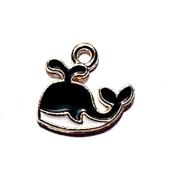 MB693 Whale Charm