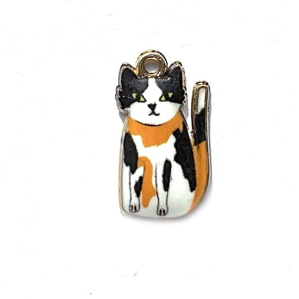 MB719 20x11mm Ginger and Black Cat