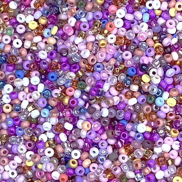 MX541 Hollyhock  Size 8 Seed Bead Mix
