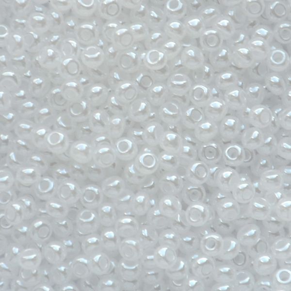RC057 Ceylon White Size 11 Seed Beads