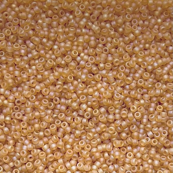RC11-0132FR Matte Trans Lt Topaz AB Size 11 Seed Beads