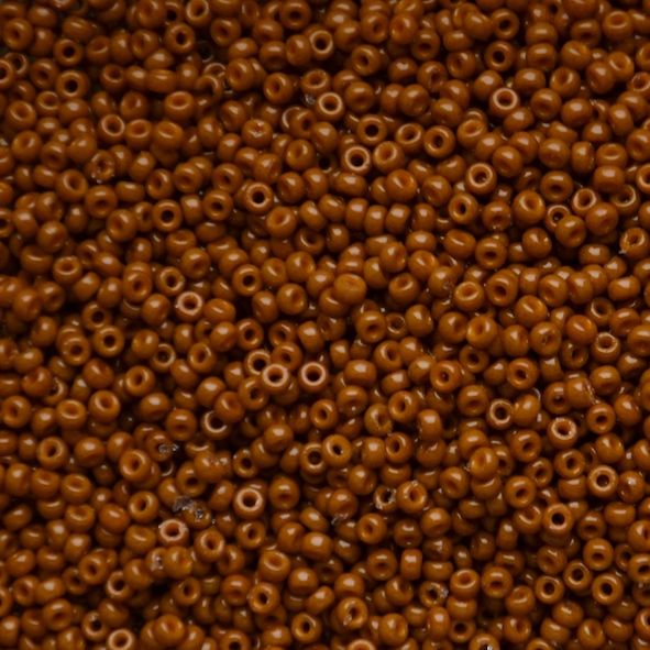 RC11-4458 Dur Op Dyed Red Brown Size 11 Seed Beads