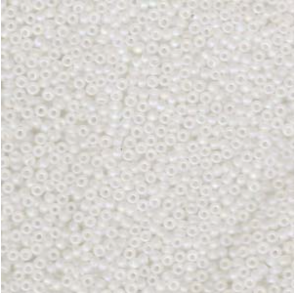 RC8-0131FR Matt Trans Crystal AB Size 8 Seed Beads