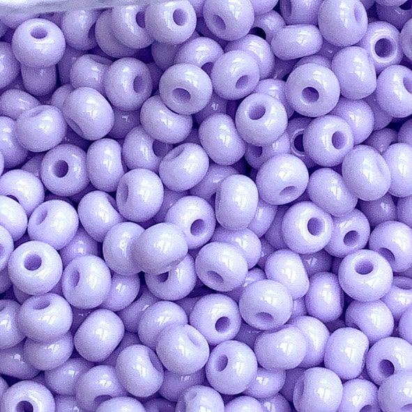 RC885 Chalk Pastel Tanzanite Size 6 Seed Beads