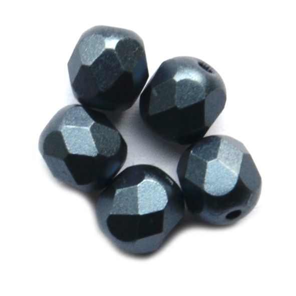 FG718 6mm Navy Pearl Facet