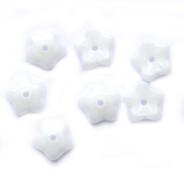 GL3385 6mm Chalk White Forget-me-Not Flower