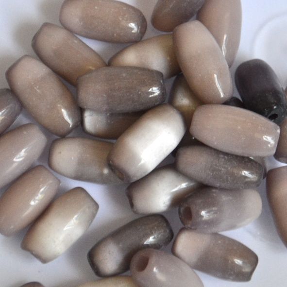 GL5682 Purple Cats Eye Ovals