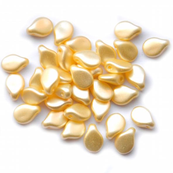 GL5728 Cream Pearl Pip Beads