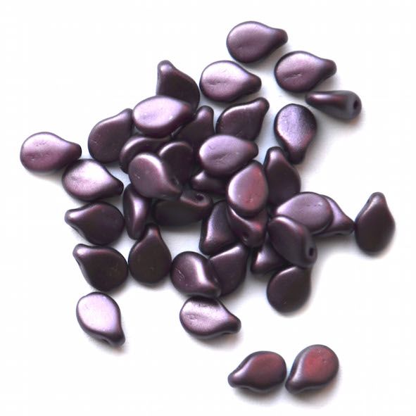 GL5732 Purple Pearl Pip Beads