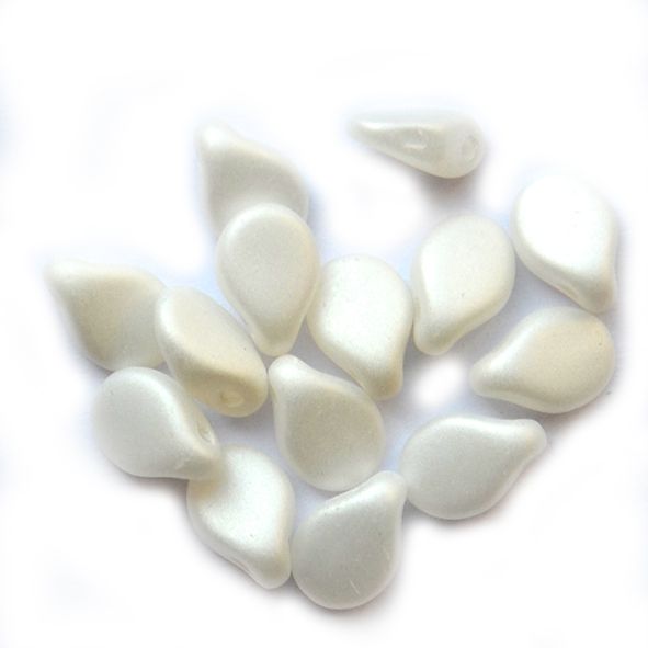 GL5737 Semi Mat White Pip Bead