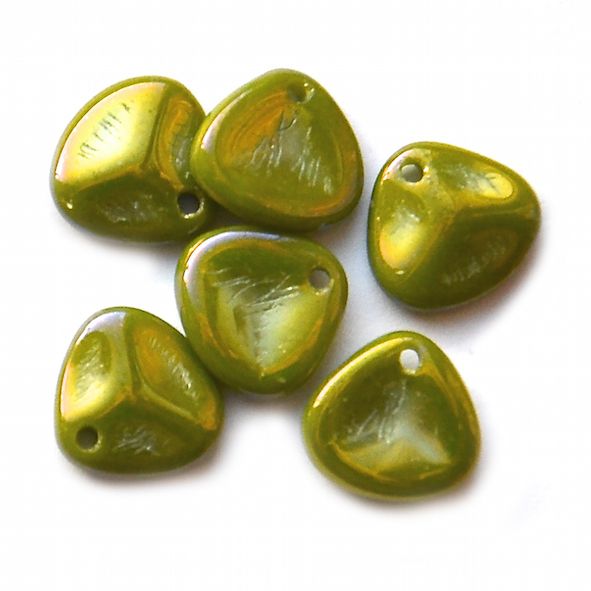 GL5804 Olive AB Lustre Petal Bead