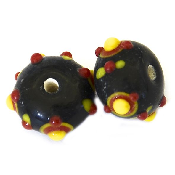 GL6615 Yellow and Red Dot on Black Bead