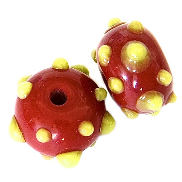 GL6674 Spring Green Dots on Red Bead