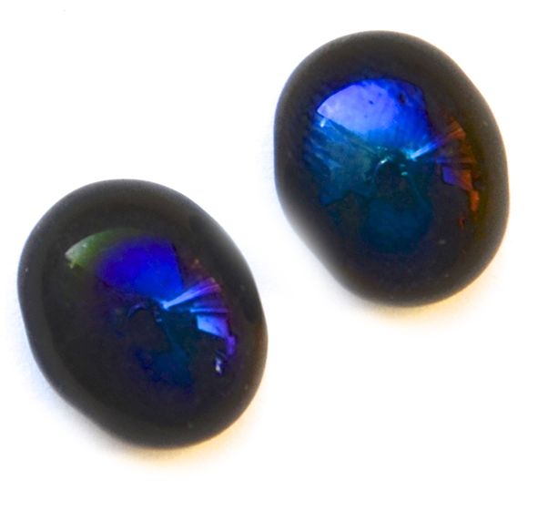 GL6717 10x12mm Oval Black AB Candy Bead